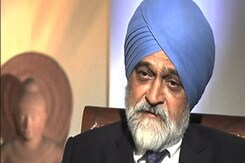 Budget 2012: Will the govt take tough decisions to revive economy? Budget 2012: Will the govt take tough decisions to revive economy?