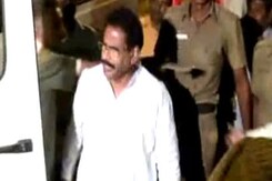 Jayalalithaa's ex-aide Sasikala's husband Natarajan arrested Jayalalithaa's ex-aide Sasikala's husband Natarajan arrested