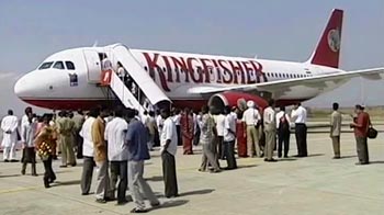 Kingfisher passengers continue to suffer; 16 flights cancelled from Mumbai