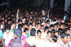 Modi orders inquiry after six dead in temple stampede Modi orders inquiry after six dead in temple stampede