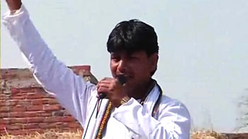 कृष्ण की नगरी वृंदावन से 'इलेक्शन एक्सप्रेस'