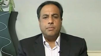 Market to rally if govt hints fiscal consolidation: Madhav Dhar