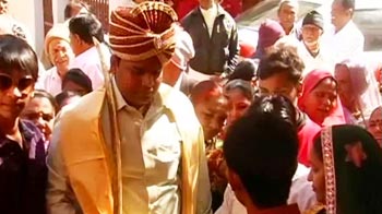 10 years after Godhra riots: A rare friendship