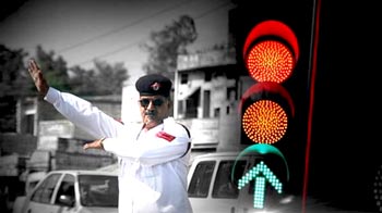 ट्रैफिक नियम तोड़ना पड़ेगा महंगा