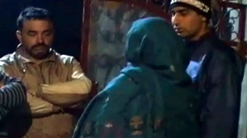 महिला से छेड़छाड़ पर डकैतों ने साथी की जान ली महिला से छेड़छाड़ पर डकैतों ने साथी की जान ली