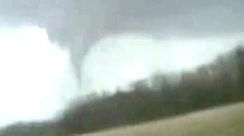 Dramatic footage of a twister in action
