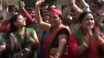 Videos : यूपी में सपा, पंजाब में अकाली दल को बढ़त