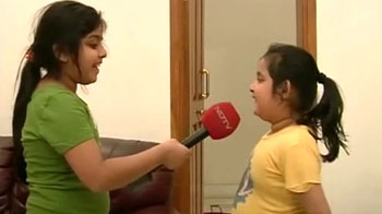 अखिलेश की बेटियां चाहें, 'दादू' बनें मुख्यमंत्री