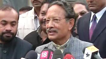 BJP, Congress in close race for Uttarakhand; Khanduri loses