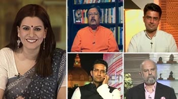 Video : Journalists assaulted and trapped: Return of lawlessness to UP?