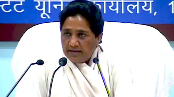 यूपी अब गलत हाथों में पहुंचा : माया