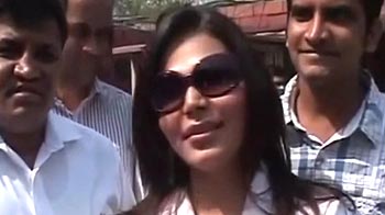 Rakhi Sawant visits Parliament with advice for Pranab and Ramdev