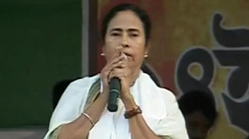 Won't accept this fare hike: Mamata on Rail Budget