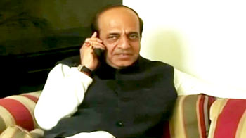 दिनेश त्रिवेदी को जाना होगा?