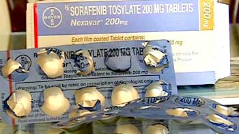 'Free' cancer drug holds out hope