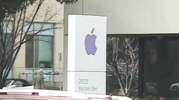 Apple to offer dividend after 1999