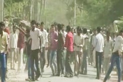 Samajwadi Party worker allegedly kills cab driver over Rs. 300 Samajwadi Party worker allegedly kills cab driver over Rs. 300