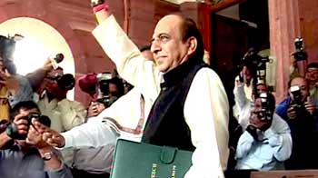 सरकार बचाने के लिए दिया इस्तीफा : त्रिवेदी