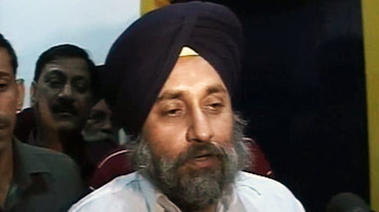 बलवंत की फांसी पर सियासत जारी बलवंत की फांसी पर सियासत जारी