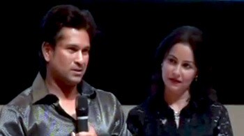 Videos : सचिन पर बोले सल्लू, लता, आमिर और...