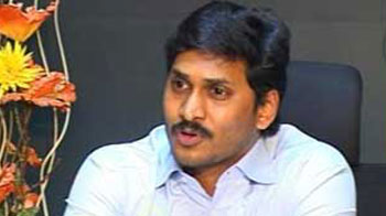 Facing arrest, Jagan Mohan Reddy remains defiant