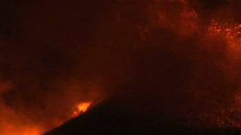 Video : Largest active volcano in Europe erupts