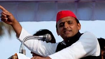 Video : Akhilesh's unemployment allowance has many takers