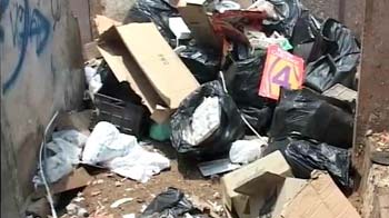 Bangalore stadium remains littered thanks to fight over IPL passes