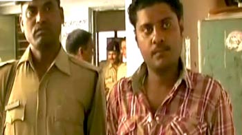 डेढ़ दिन की बेटी को तंबाकू खिलाकर मारा डेढ़ दिन की बेटी को तंबाकू खिलाकर मारा