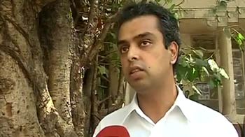 Milind Deora hits out at Maharashtra govt