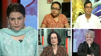 Video : No room for dissent in Mamata's Bengal?