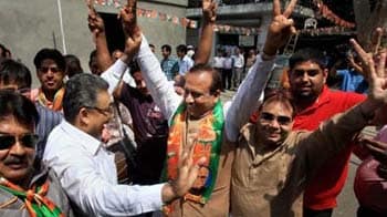Video : MCD polls: BJP retains Delhi, but Congress makes gains