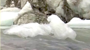 बर्फीले देशों पर ग्लोबलवार्मिंग का असर