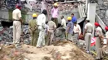 Video : Jalandhar building collapse: Death toll 6; many still trapped