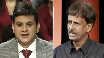 लोकतंत्र में तानाशाह होते हैं?