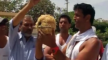 कबाड़ से बनाएं चिड़िया का घोंसला