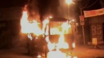 Student riot shuts down Allahabad University