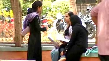 Karnataka college bans burqa from classrooms