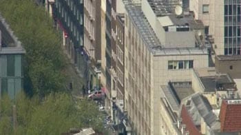 Video : London "hostage situation": Offices evacuated