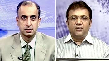 Video : Hold on to RIL, Reliance Power: Experts