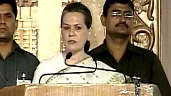 Video : Sonia Gandhi on two day Karnataka tour to woo voters?