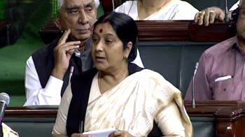 राष्ट्रपति चुनाव : सुषमा ने दी शरद को सफाई