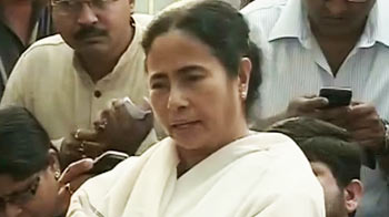 Video : President poll talk is premature, says Mamata after meet with PM