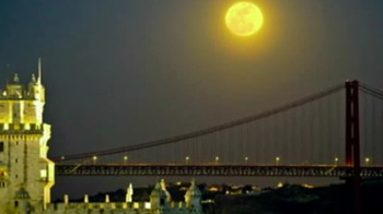 आज रात आसमान में दिखेगा 'सुपर मून'