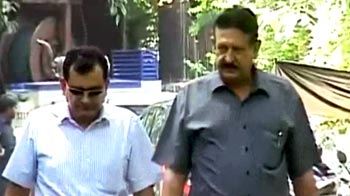 तेजिन्दर को कोर्ट की कड़ी फटकार तेजिन्दर को कोर्ट की कड़ी फटकार