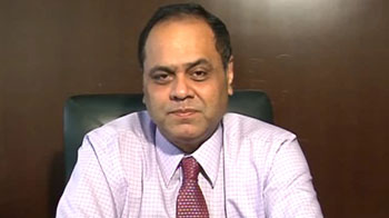Video : Policy paralysis leading to investor disappointment: Ramesh Damani