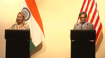 Pak govt needs to do more to stop being launch-pad for terror: Hillary Clinton