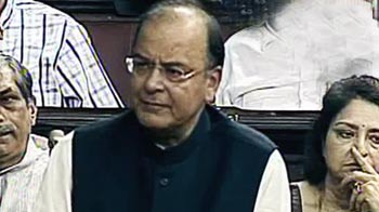 एयरसेल−मैक्सिस डील पर विपक्ष ने चिदंबरम को घेरा