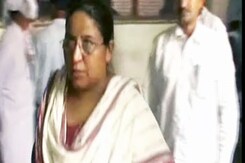 एनजीओ की आड़ में चल रहा था सेक्स रैकेट एनजीओ की आड़ में चल रहा था सेक्स रैकेट