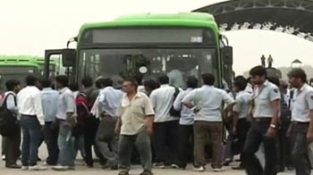 एक हजार डीटीसी बस ड्राइवर हड़ताल पर